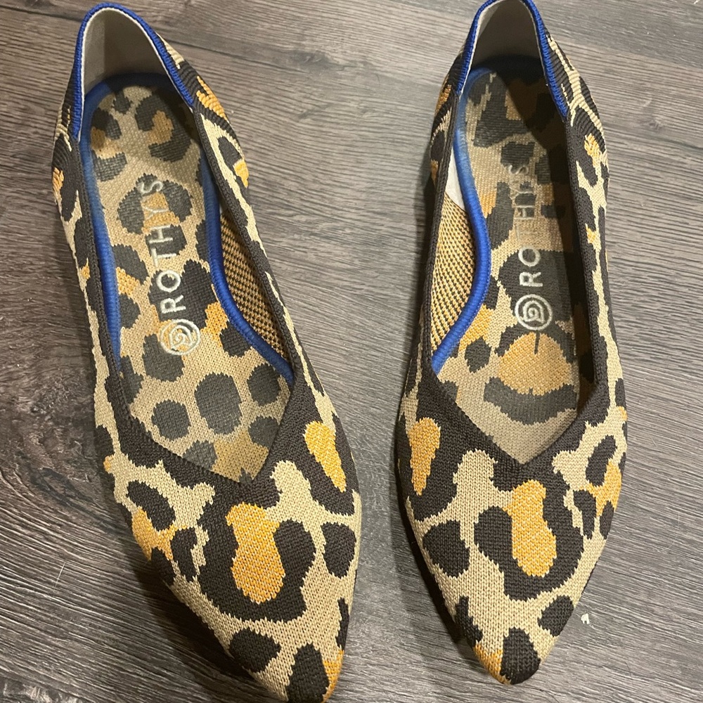 Rothy’s pointed flat- Leopard Print 9